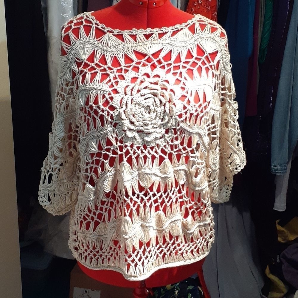 Monroe & Main Hand Crocheted Overblouse Sz 2X